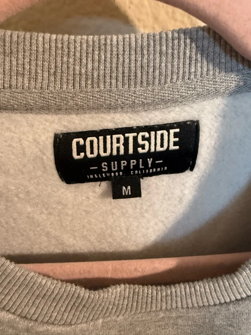 LA Clippers Crewneck Sweatshirt Mens M Gray Courtside Supply NBA Fleece Pullover